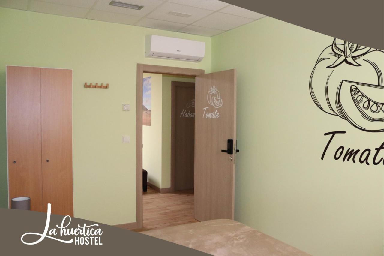 Hostel La Huertica บัลเตียรา ภายนอก รูปภาพ